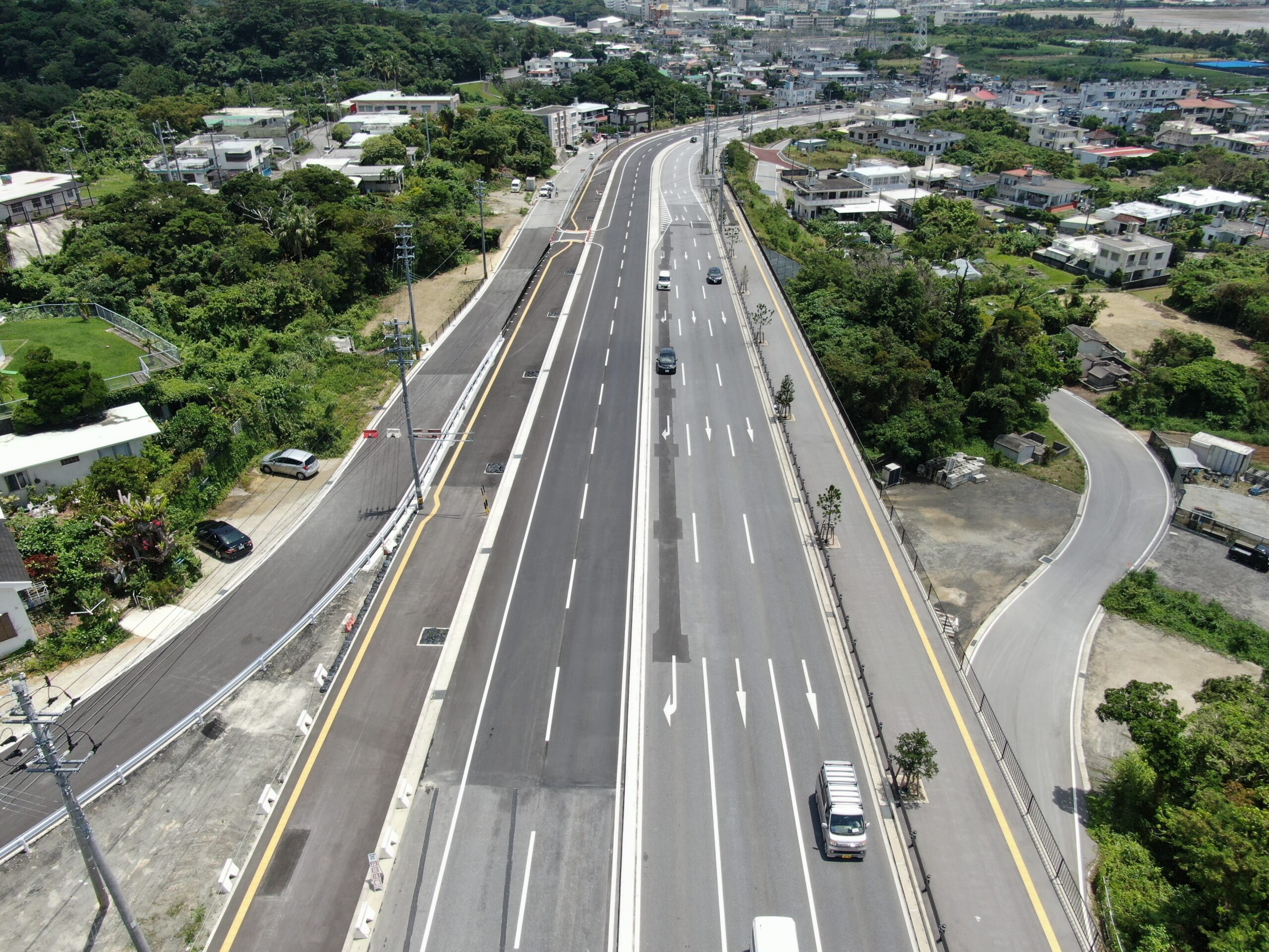 宜野湾北中城線道路改良工事(R3-3)